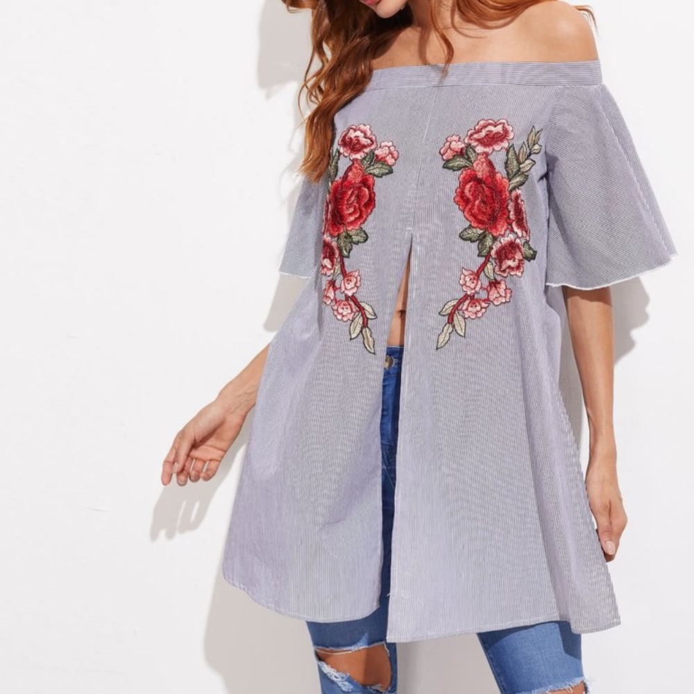 Off the shoulder flower top NWT!